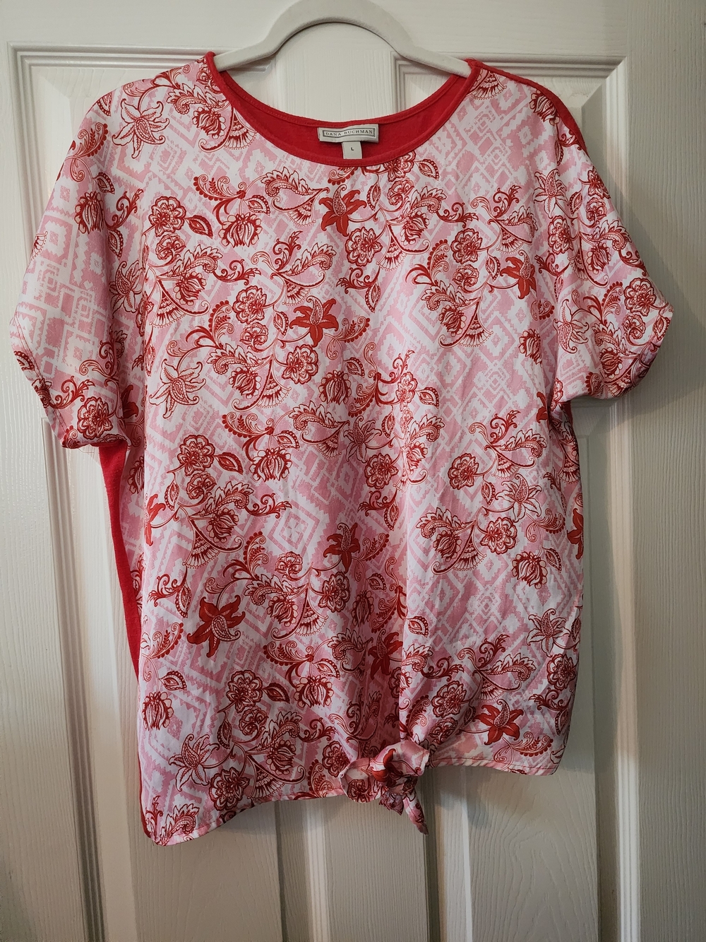 Dana Buchman Short Sleeve Knotted Tie-Front Pink and Coral Floral Top